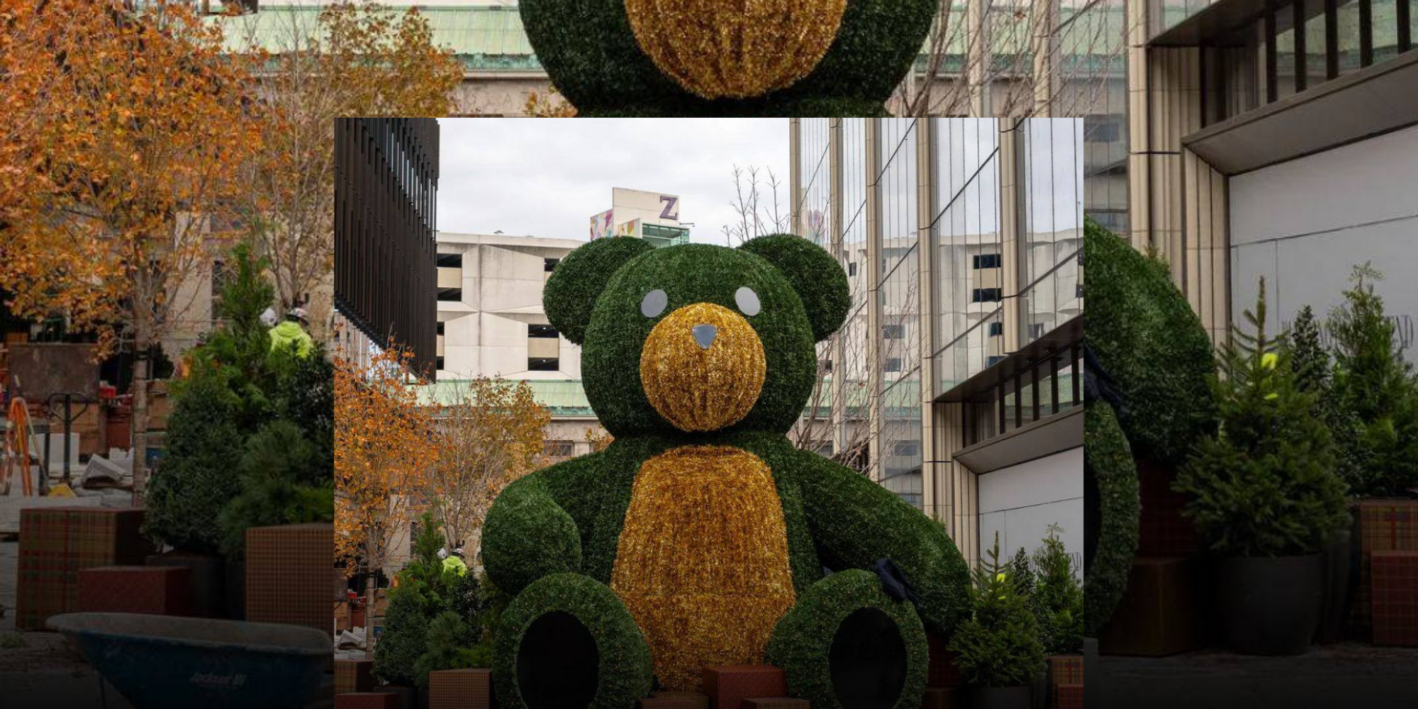 Detroit Santa Bear at Hudson’s